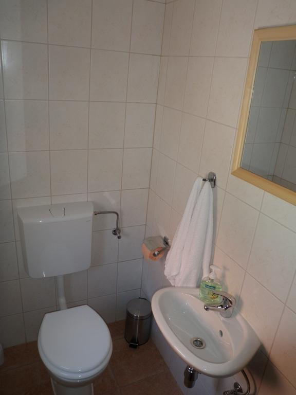 Holiday Home Rizvan City Brusane Extérieur photo